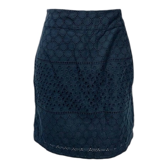 Banana Republic Navy Blue Eyelet 100% Cotton Skirt Size 2 - Picture 4 of 8